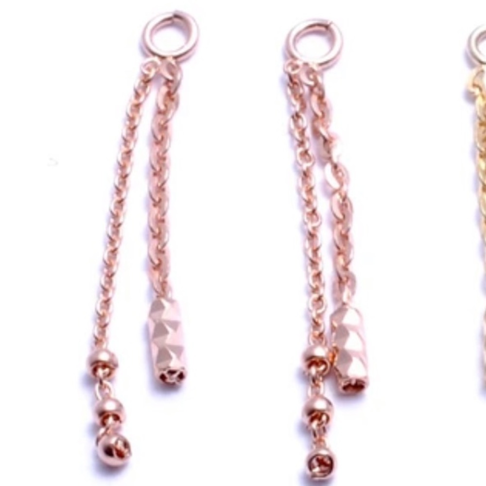 Pupil hall rose gold long geo charm